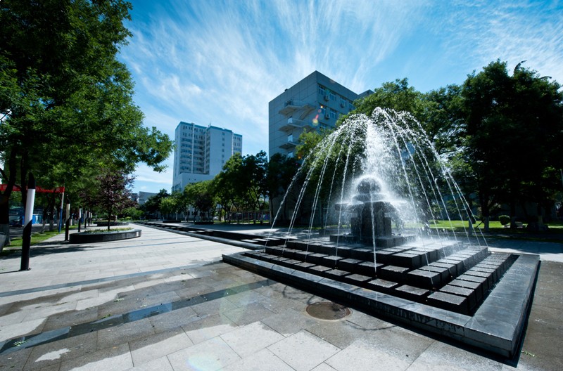 首都医科大学在职研究生校园风采 - 首都医科大学在职研究生